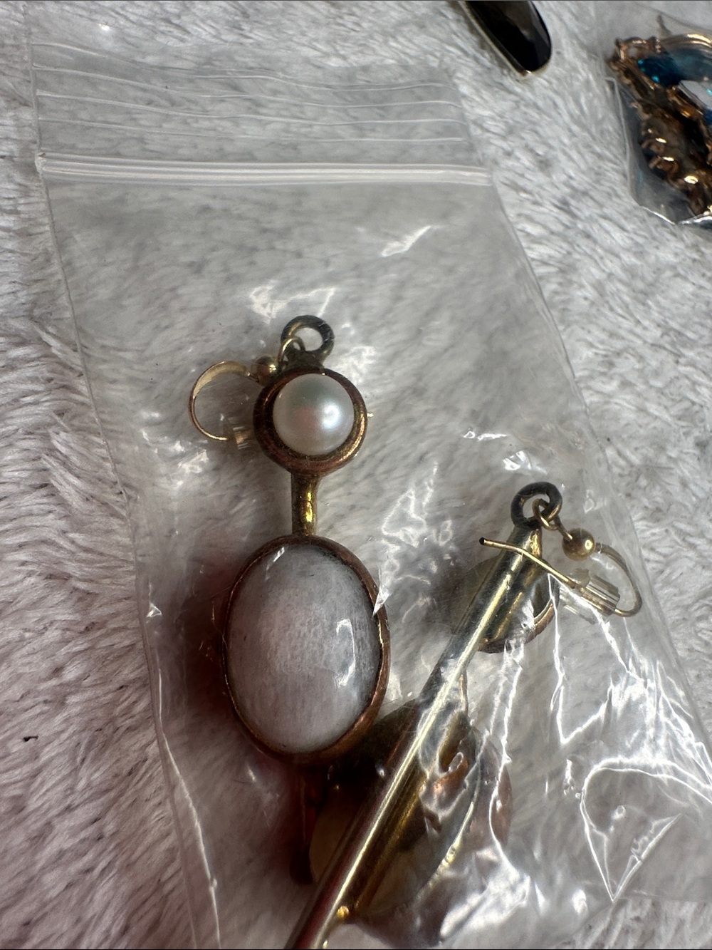 Earring Collection - Picture 15 of 16